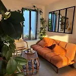 Maison Familiale Avec Vue Sur L'océan Entre Et Forêt *